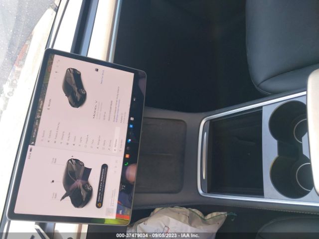 5YJYGDEE2MF186285 Tesla Model Y Long Range