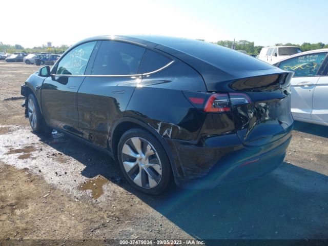 5YJYGDEE2MF186285 Tesla Model Y Long Range