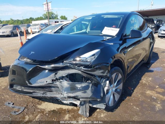 5YJYGDEE2MF186285 Tesla Model Y Long Range