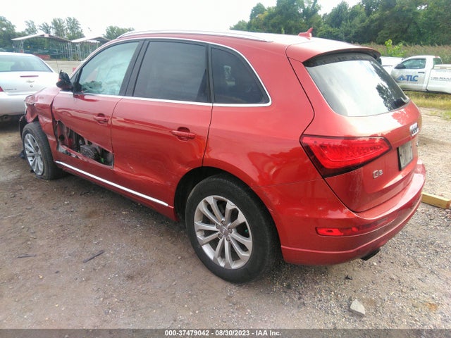 WA1LFAFP0EA051693 Audi Q5 Premium Plus