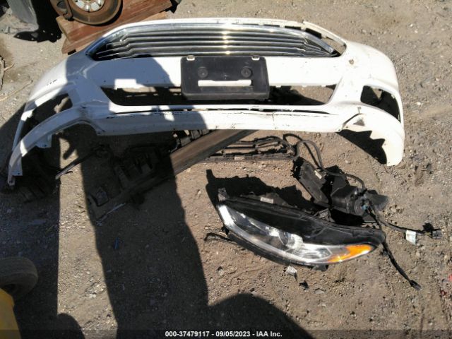 3FA6P0H98ER122627 Ford FUSION SE