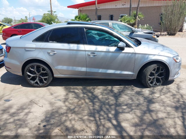 WAUB8GFF4H1023869 Audi A3 Sedan Premium