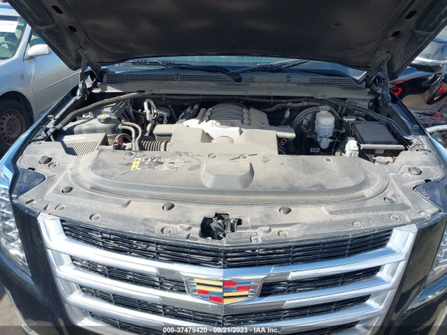 1GYS4BKJ6JR387644 Cadillac Escalade Luxury