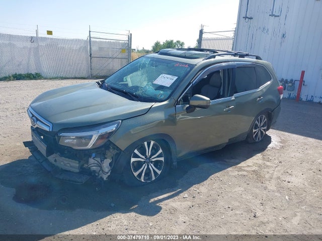 Subaru Forester Limited 2021 JF2SKAUC3MH402892 Image 2