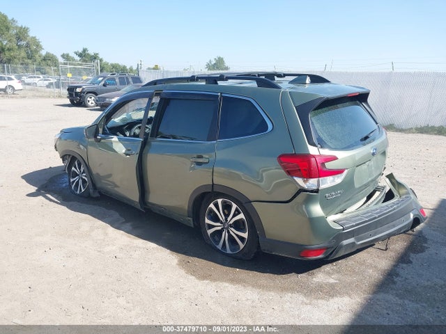 Subaru Forester Limited 2021 JF2SKAUC3MH402892 Image 3