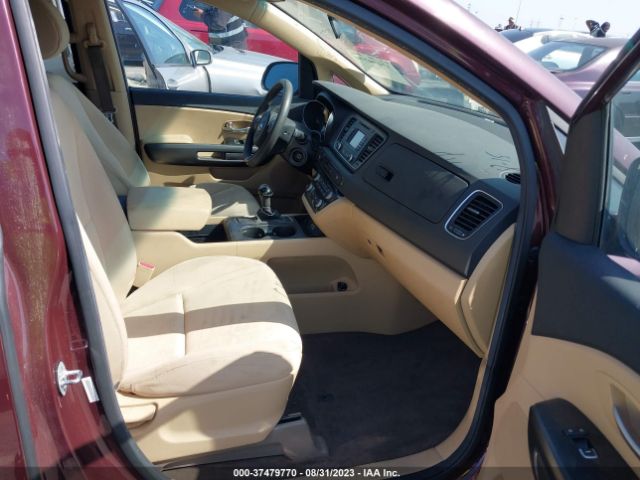 KNDMB5C16F6025536 KIA SEDONA LX