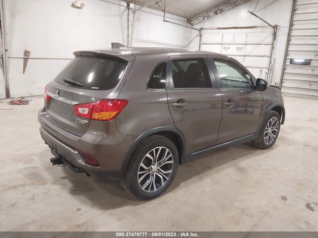 JA4AR3AU6JU019833 Mitsubishi Outlander Sport 2.0