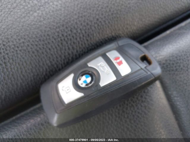 WBA8E1G56GNT72464 BMW 3 Series 320i