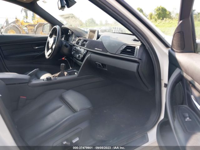 WBA8E1G56GNT72464 BMW 3 Series 320i