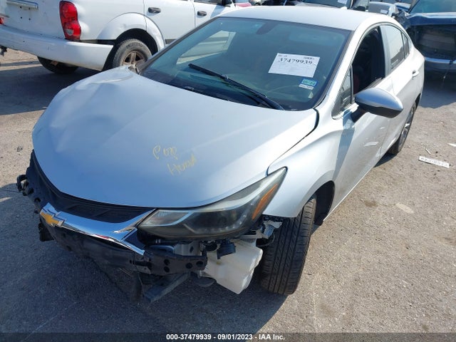 Chevrolet CRUZE LT 2019 1G1BE5SM6K7145229 Image 2
