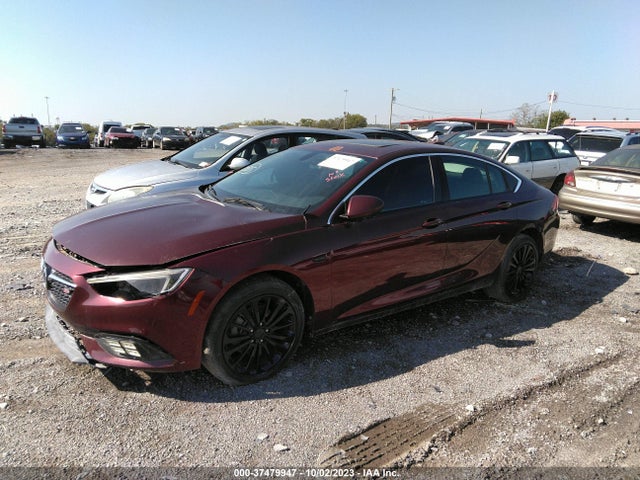 Buick Regal Sportback Preferred 2018 W04GL6SX7J1045722 Image 2