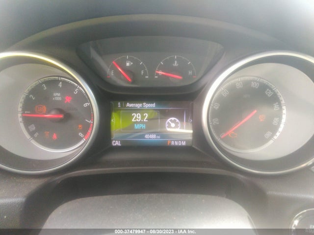 Buick Regal Sportback Preferred 2018 W04GL6SX7J1045722 Image 7