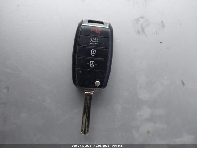 KIA SOUL + 2016 KNDJP3A52G7349531 Image 11