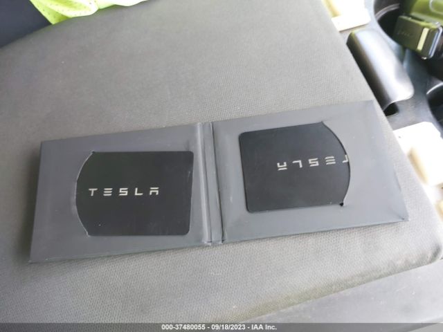 5YJ3E1EA5NF372948 Tesla MODEL 3