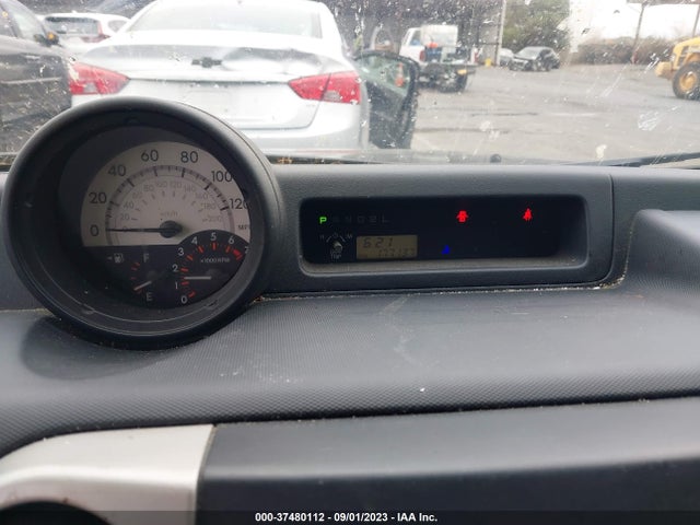 2005 SCION XB VIN: JTLKT324154021557