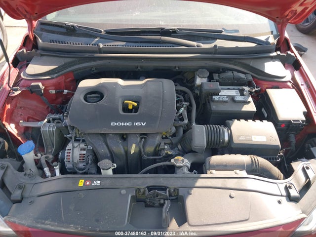 2018 HYUNDAI ELANTRA SEL VIN: 5NPD84LF0JH323891