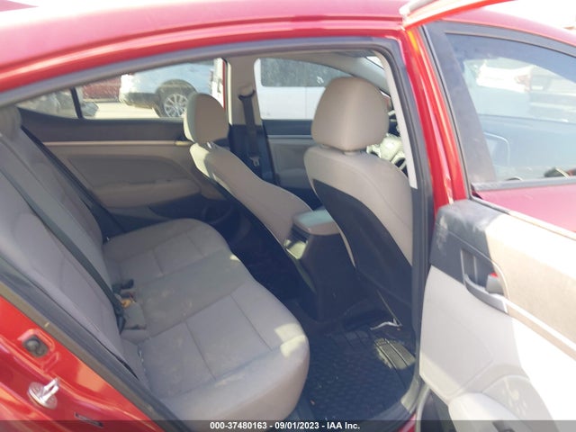 2018 HYUNDAI ELANTRA SEL VIN: 5NPD84LF0JH323891
