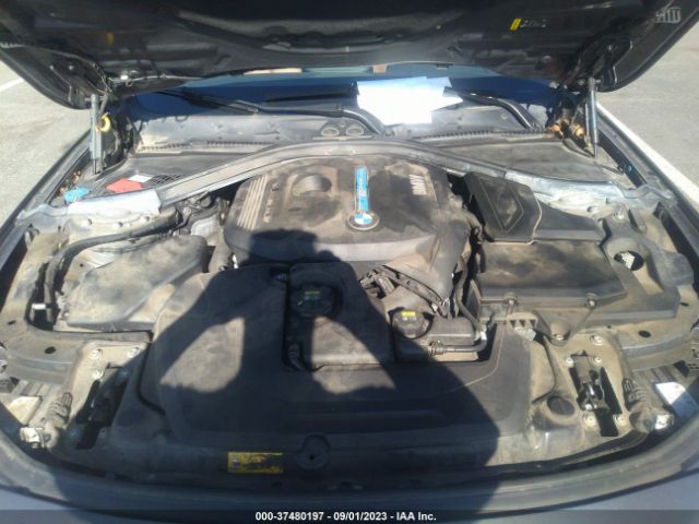 WBA8E1C33HA029818 BMW 3 Series 330e Iperformance