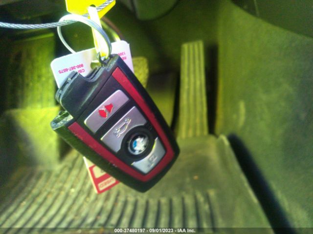 WBA8E1C33HA029818 BMW 3 Series 330e Iperformance