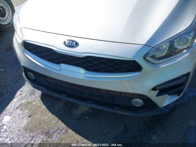 3KPF24AD3ME330581 KIA Forte Lxs