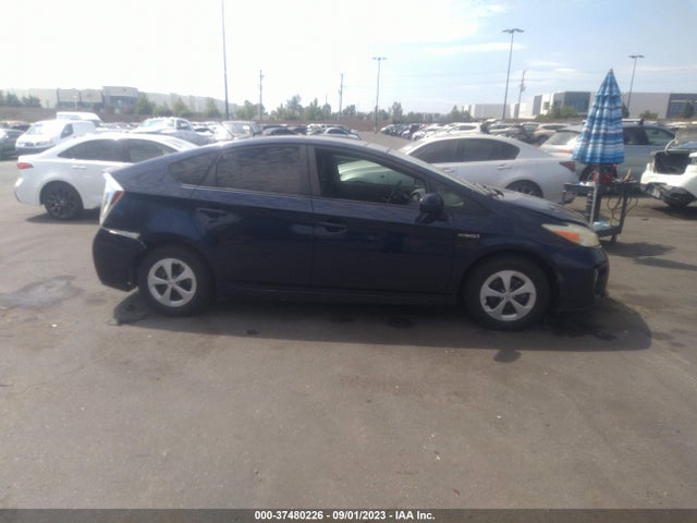 Toyota Prius Four 2015 JTDKN3DU0F0423484 Image 6