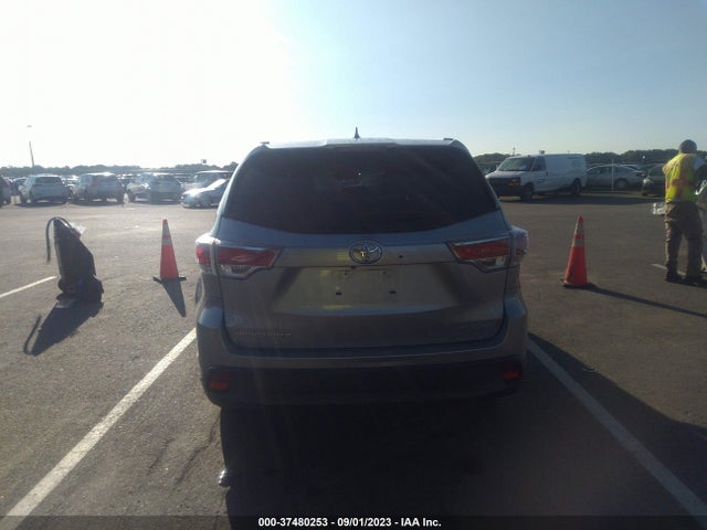 Toyota Highlander Xle 2015 5TDJKRFH1FS120217 Image 16