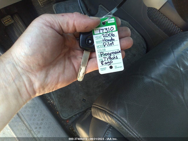 2006 HONDA PILOT EX-L WITH NAVI VIN: 5FNYF18706B012958
