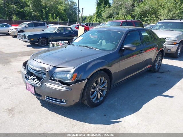 2C3CCAGG5EH353175 Chrysler 300 300s