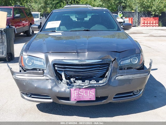 2C3CCAGG5EH353175 Chrysler 300 300s