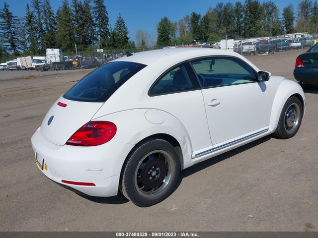 2012 VOLKSWAGEN BEETLE 2.5L PZEV VIN: 3VWJP7AT7CM622031