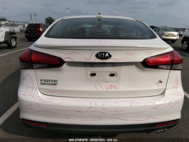 3KPFL4A73HE031704 KIA FORTE S