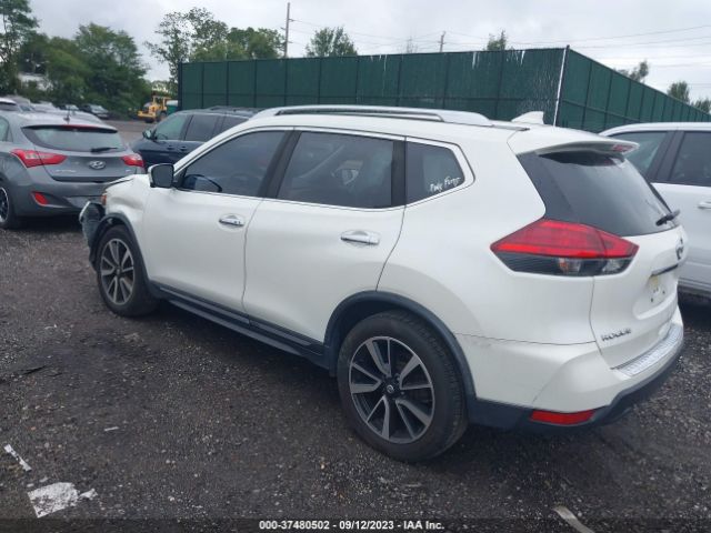 JN8AT2MT7HW380592 Nissan Rogue Sl