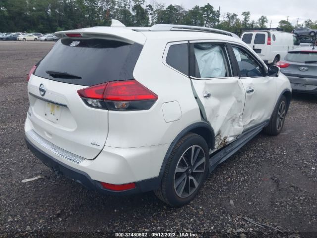 JN8AT2MT7HW380592 Nissan Rogue Sl