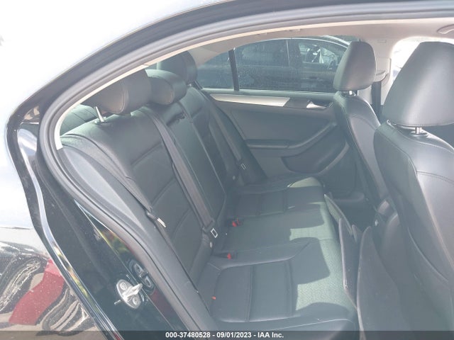 3VWD17AJ0FM314572 Volkswagen Jetta Sedan 1.8t Se W/connectivity