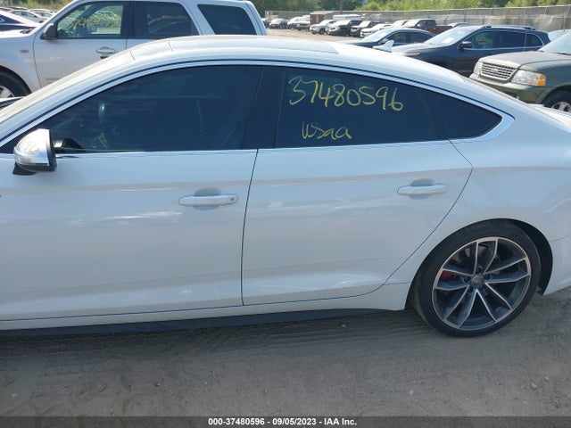 WAUB4CF5XJA086329 Audi S5 Sportback Premium Plus