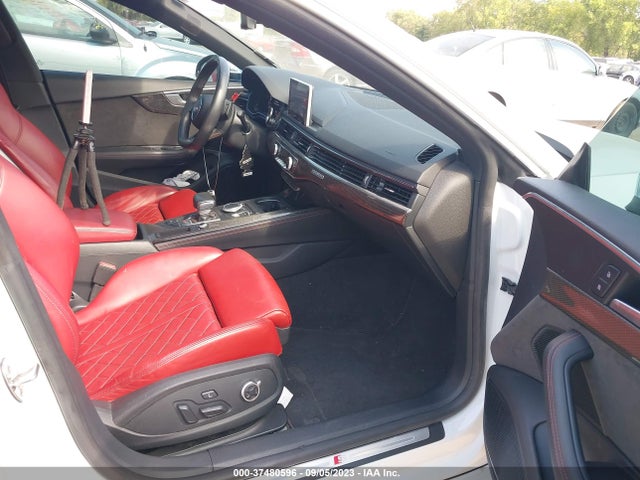 WAUB4CF5XJA086329 Audi S5 Sportback Premium Plus