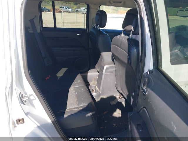 1C4NJRBB2GD786862 Jeep Patriot Sport Se