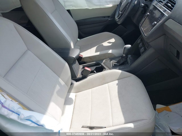 3VV3B7AX1JM151621 Volkswagen Tiguan Sel/se