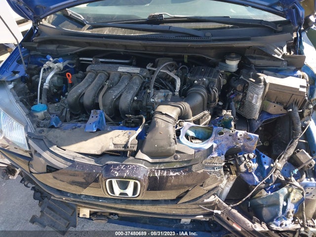 Honda FIT LX 2015 3HGGK5H50FM709461 Image 10