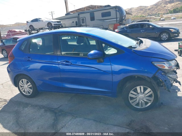 Honda FIT LX 2015 3HGGK5H50FM709461 Image 14