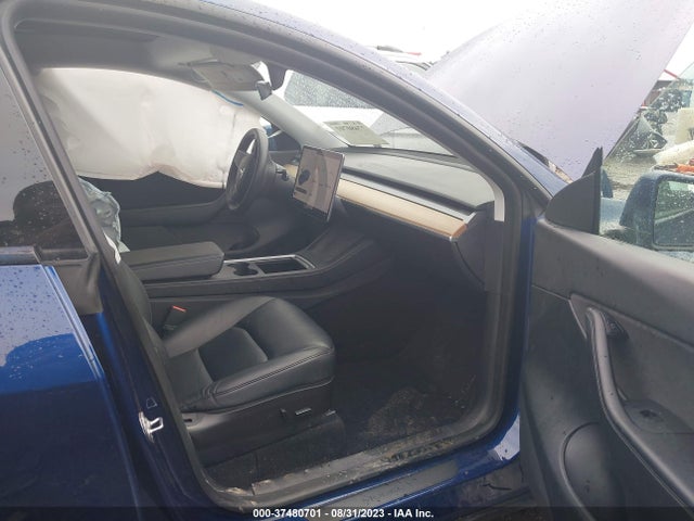5YJYGDEE9MF192021 Tesla Model Y Long Range