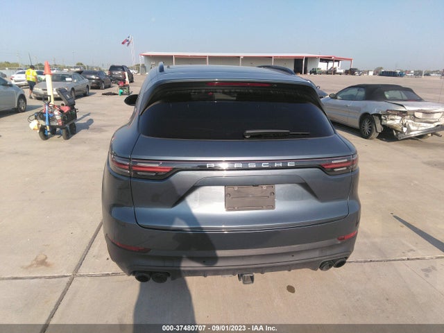 WP1AA2AY2KDA08239 Porsche Cayenne