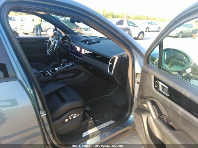 WP1AA2AY2KDA08239 Porsche Cayenne