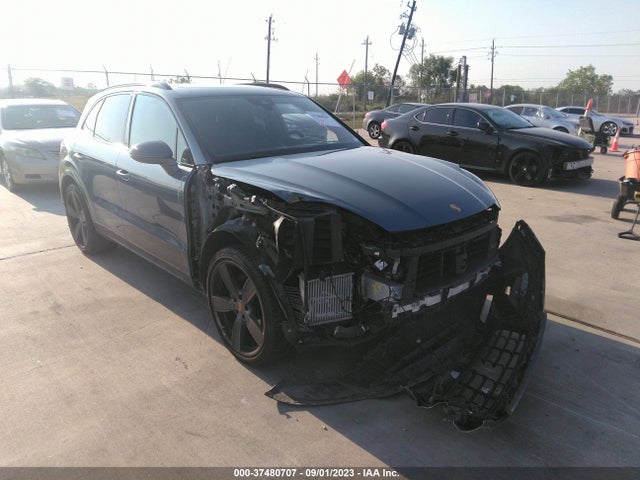 WP1AA2AY2KDA08239 Porsche Cayenne