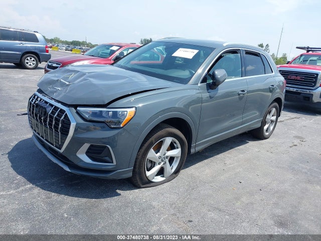 WA1AECF36L1004829 Audi Q3 PREMIUM