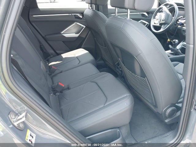 WA1AECF36L1004829 Audi Q3 PREMIUM