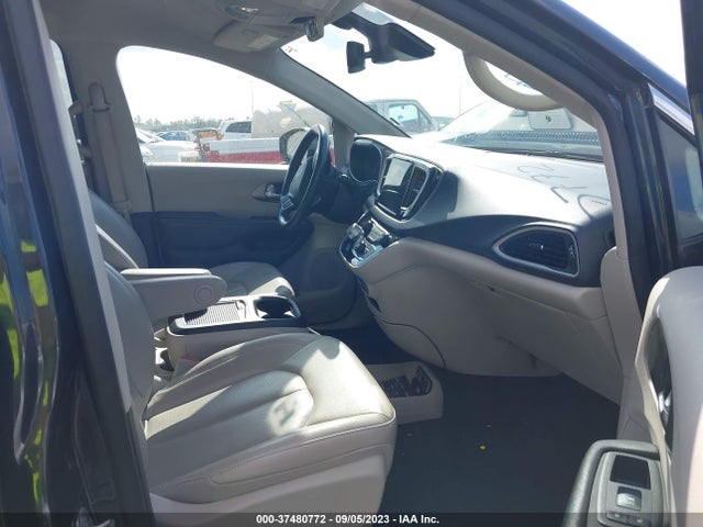 2C4RC1BGXMR588614 Chrysler Pacifica Touring L