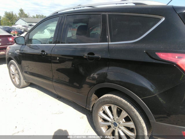 2017 FORD ESCAPE TITANIUM VIN: 1FMCU9JD6HUD21161