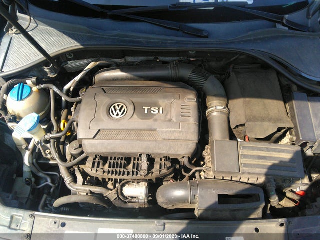 1VWAT7A34EC022051 Volkswagen Passat Wolfsburg Ed