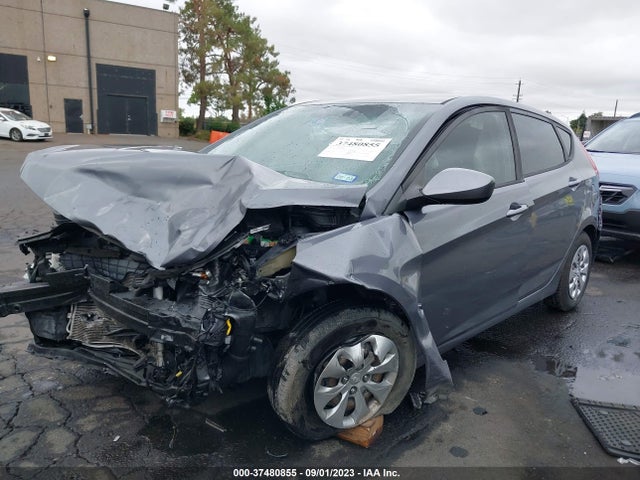 Hyundai ACCENT SE 2017 KMHCT5AE9HU325922 Image 2